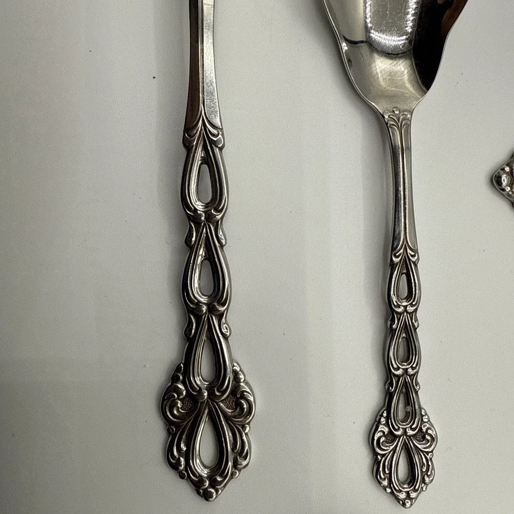 Oneida Chandelier 10 Different Pcs Dinner Fork + Community Stainless Flatware